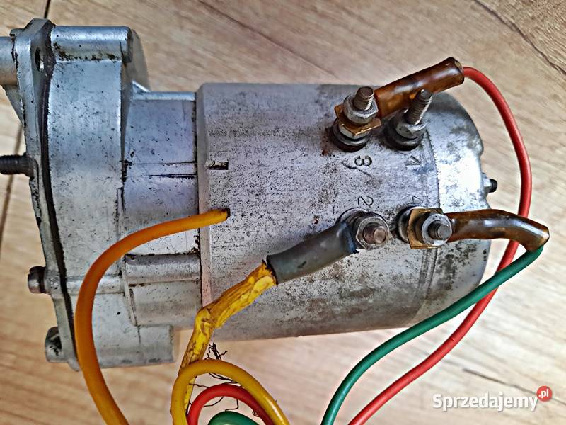 Silnik wycieraczek 12 V 15 W 3 A Star 29 Ostrów Wielkopolski