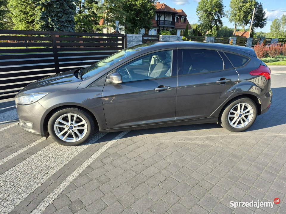 Ford Focus 15tdci navi bezwypadkowy alufegi pdc nieuszkodzony Drelów