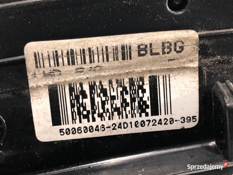 LUSTERKO PRAWY HYUNDAI i10 Hatchback ZEWNĘTRZNE