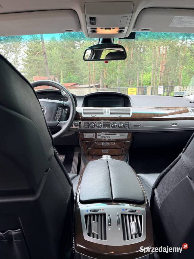 BMW 750i V8 48 367 2007 Biały Niski przebieg Częstochowa