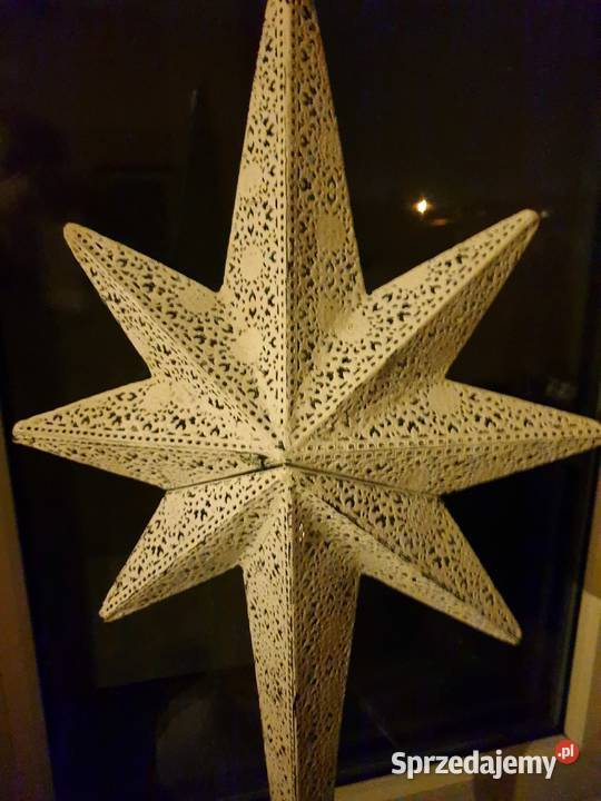 Lampa ozdoba cała z metalu wysoka biała Żuromin