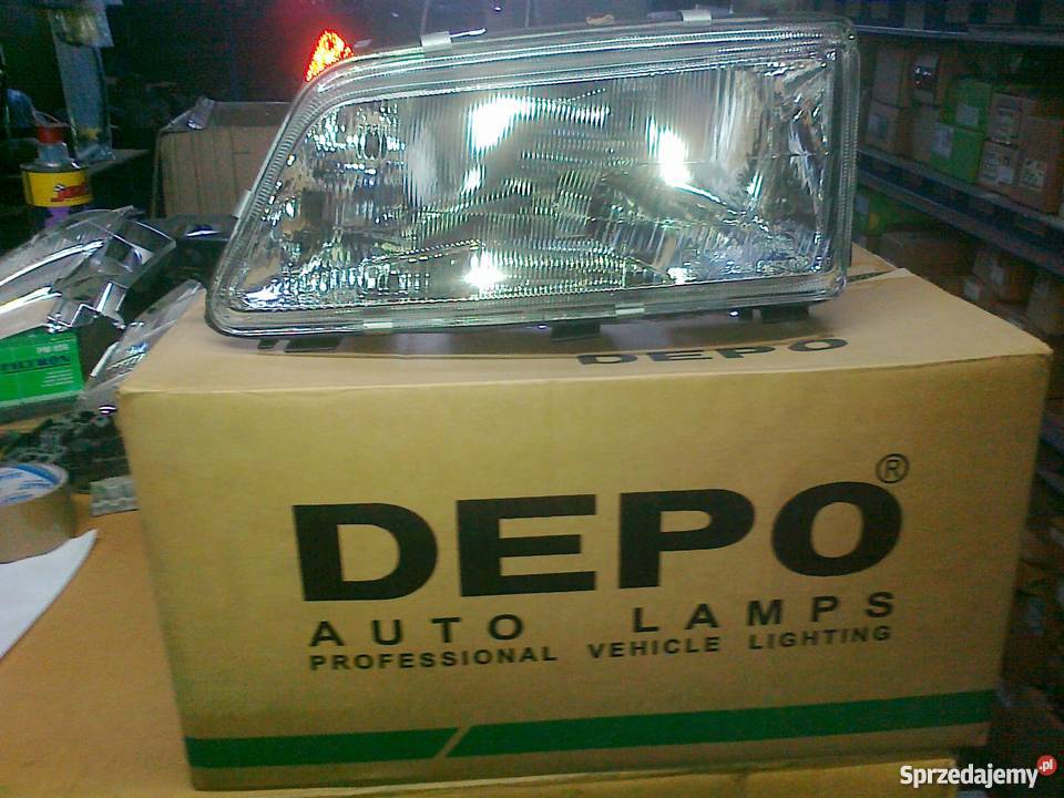 PEUGEOT 405 REFLEKTOR H4 NOWY DEPO LE osobowe Pruszków