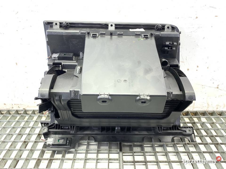 SCHOWEK PASAŻERA VW PASSAT B8 Kombi 3G1857097T osobowe