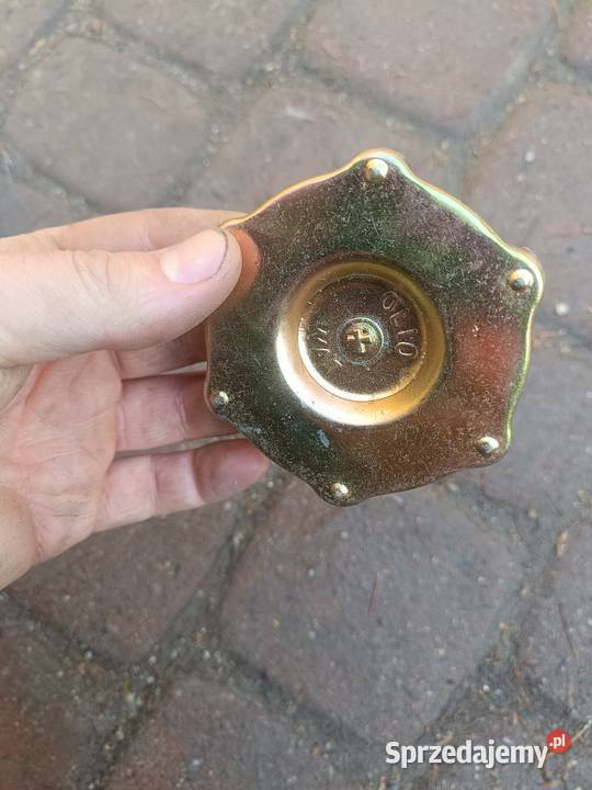 Fiat 126p korek złoty oryginał nowy wlew Bielsko-Biała