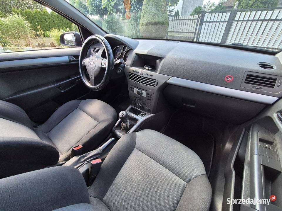 Opel Astra H 16 LPH manualna Jezioro