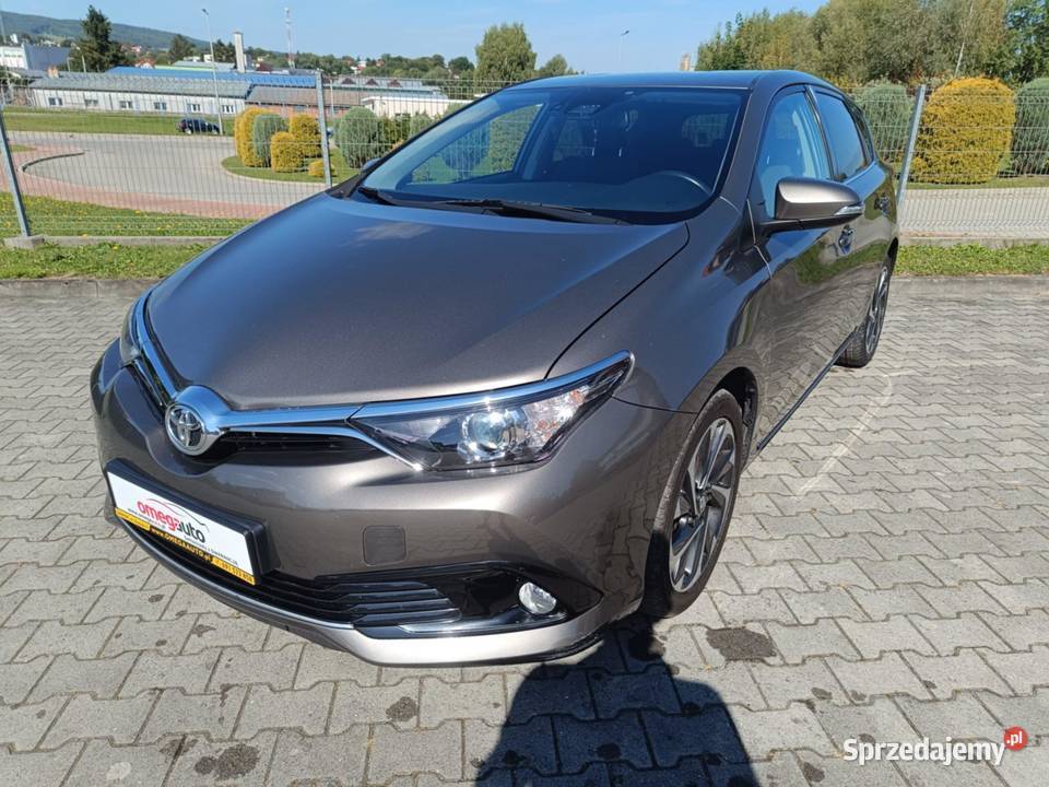 Toyota Auris II Hatchback 5d Facelifting 2017 Sanok