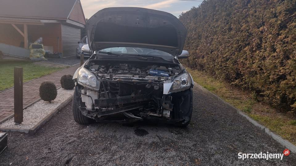 Sprzedam powypadkową Toyotę Rav 4 uszkodzony Zabrze
