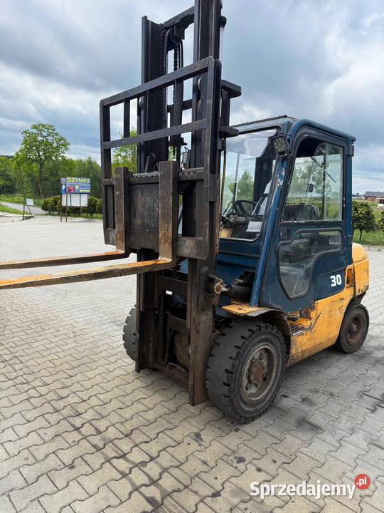 wózek widłowy TOYOTA 7FDF30 udźwig 3000 350m Wózki widłowe Działoszyn