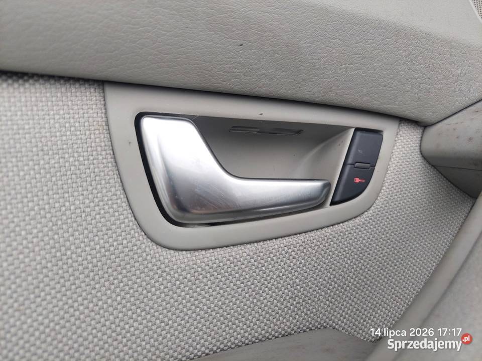 AUDI A8 D3 42 TDI 0510 TAPICERKA DRZWI LEWA TYL Włoszczowa