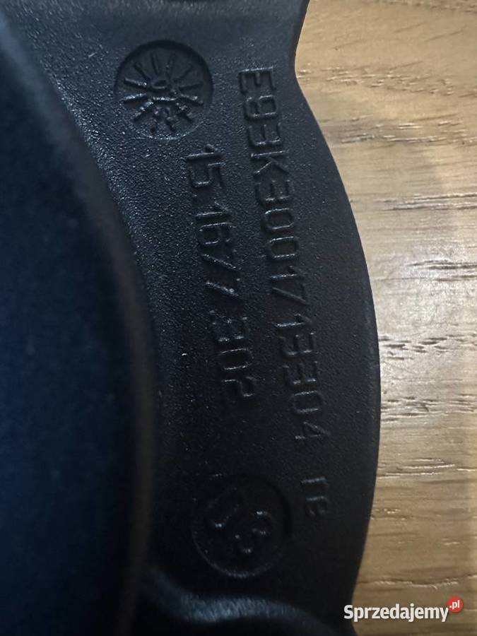 Zaślepka prawa zawiasu dachu bmw e93 śląskie Będzin sprzedam