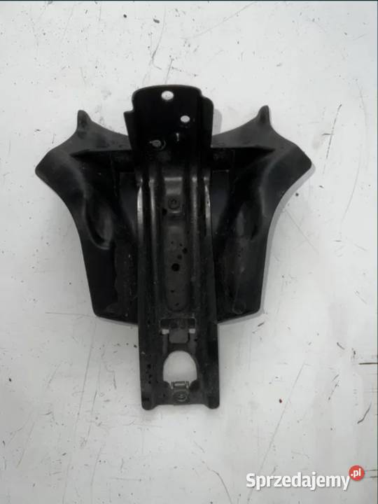 Uchwyt mocowanie błotnik tył Piaggio MP3 300