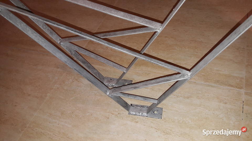 Duże uchwyty metalowe