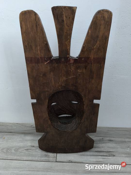 Piękna stara egzotyczna maska etniczna łódzkie