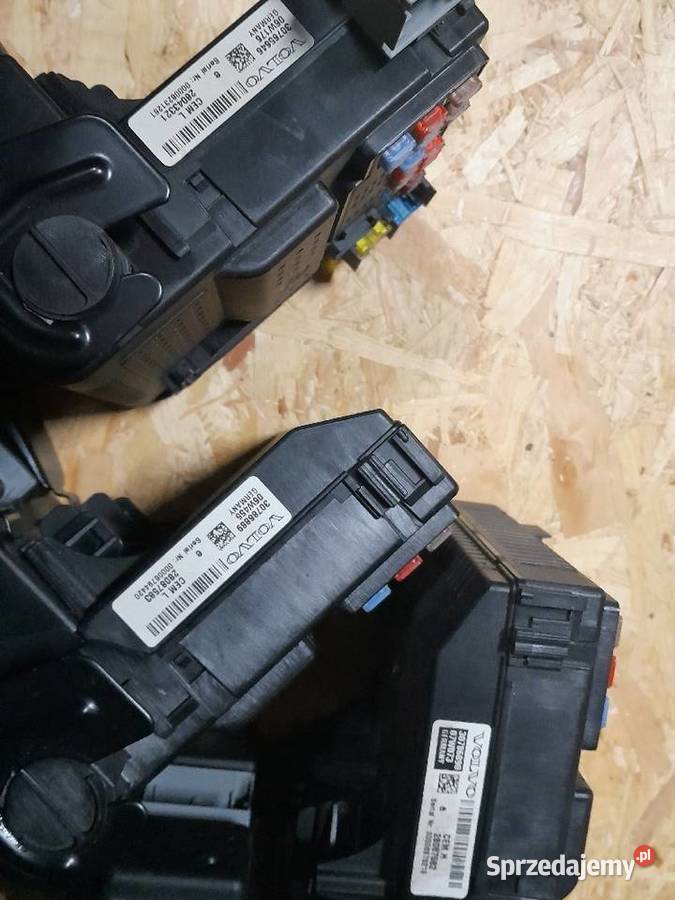 Volvo XC90 Moduł Skrzynka bezpieczników 30786890 Wąwolnica