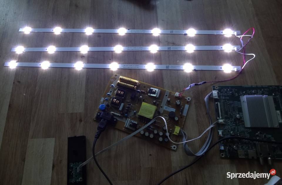 Listwy LED 2K21 3235 37 20200813 SONY KD32W800 Szczecin sprzedam