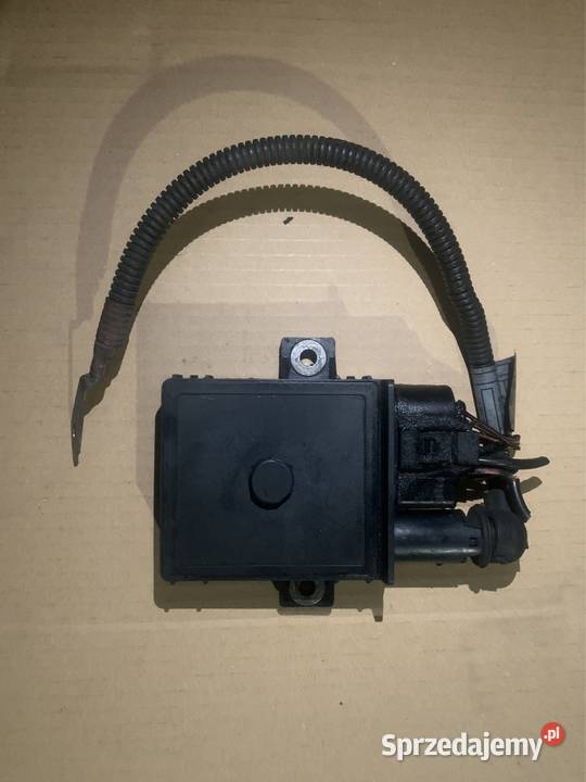 Przekaźnik moduł świec 0005864611 bmw 5 e60 e61 wyposażenie elektryczne