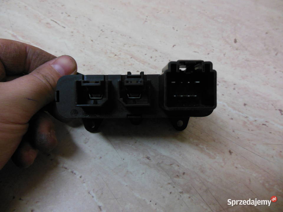 Dodge Durango Gniazdo Złącze USB 68289895AA Kozy sprzedam