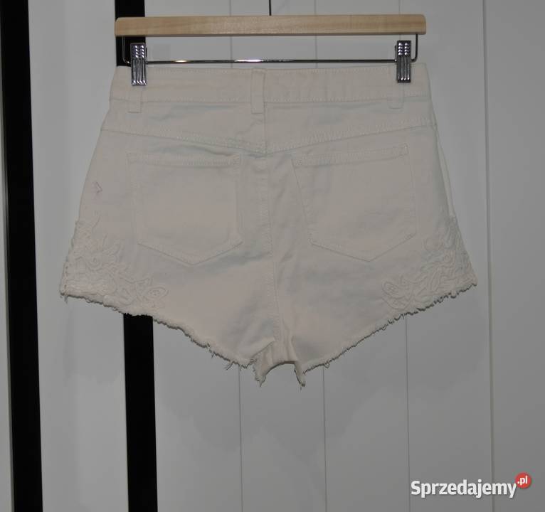 Denim Co spodenki hafty przetarcia 36 S