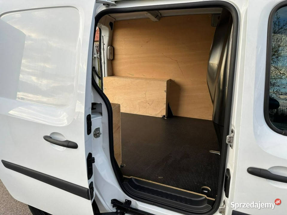 Renault Kangoo Klima Bez korozji Gotowy do pracy klimatyzacja Słomniki sprzedam