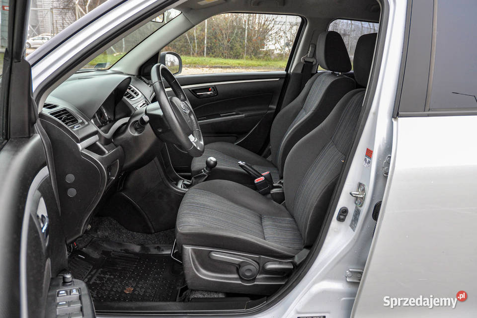 Suzuki Swift 2014 r Bezwypadkowy Lift 107 Wrocław sprzedam