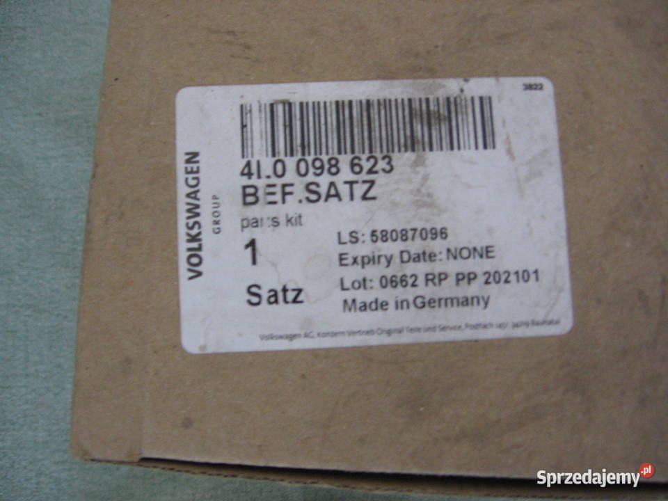 4L0098623 AUDI Q7 Zestaw montażowy zderzaka Warszawa