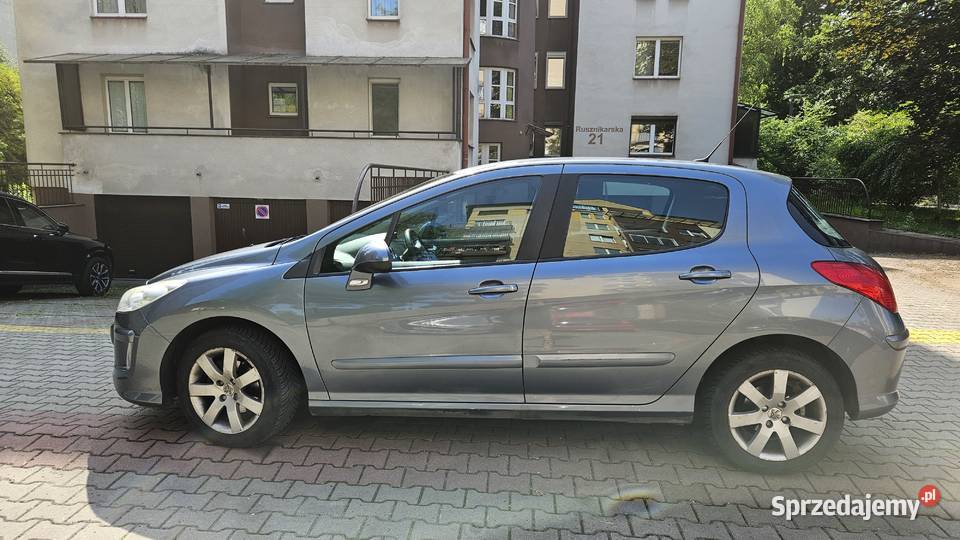 Peugeot 308 samochód z niskim przebiegiem 110KM małopolskie Kraków