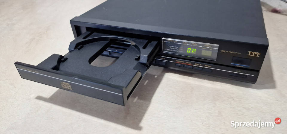 ITT DP591 kompaktowy odtwarzacz CD player Międzychód
