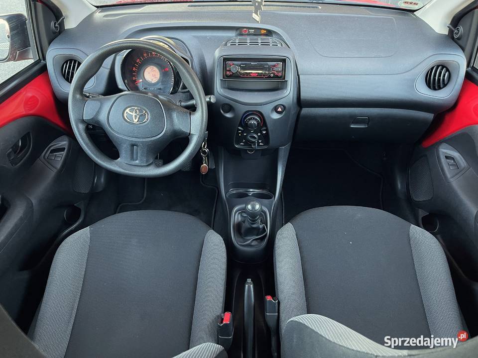 Toyota Aygo II 2018r 10 VVTi 72 161170 super czerwony