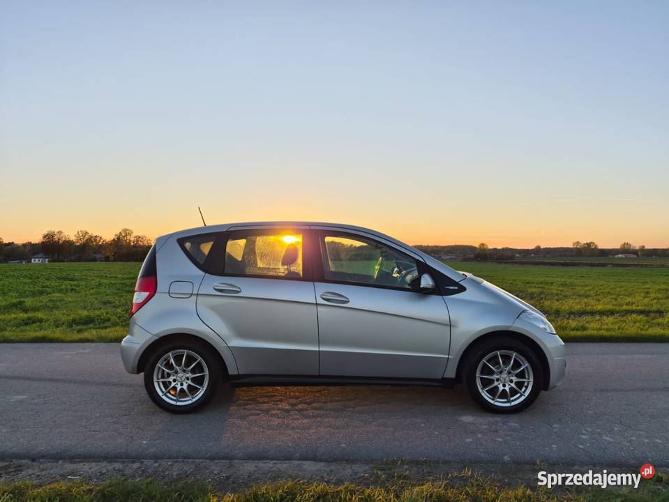 Mercedes a 160 blueefficiency 10r lift łódzkie Łódź