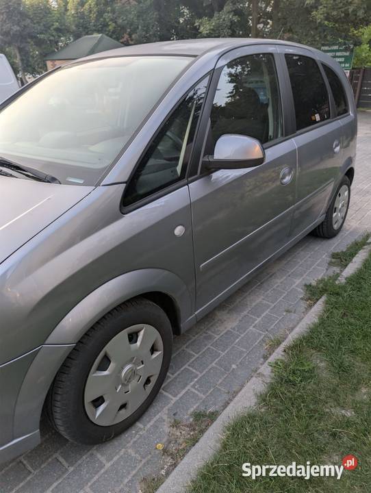 Udział w wysokości 12 w prawie własności w Warszawa