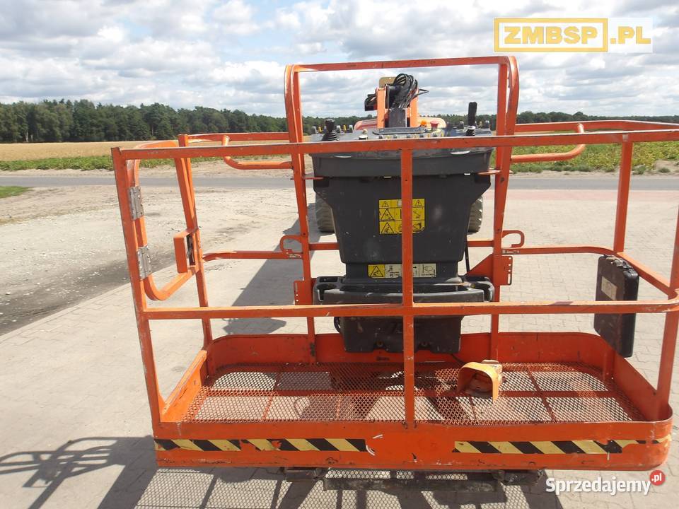 Podnośnik koszowy teleskopowy JLG E600JP Pleszew