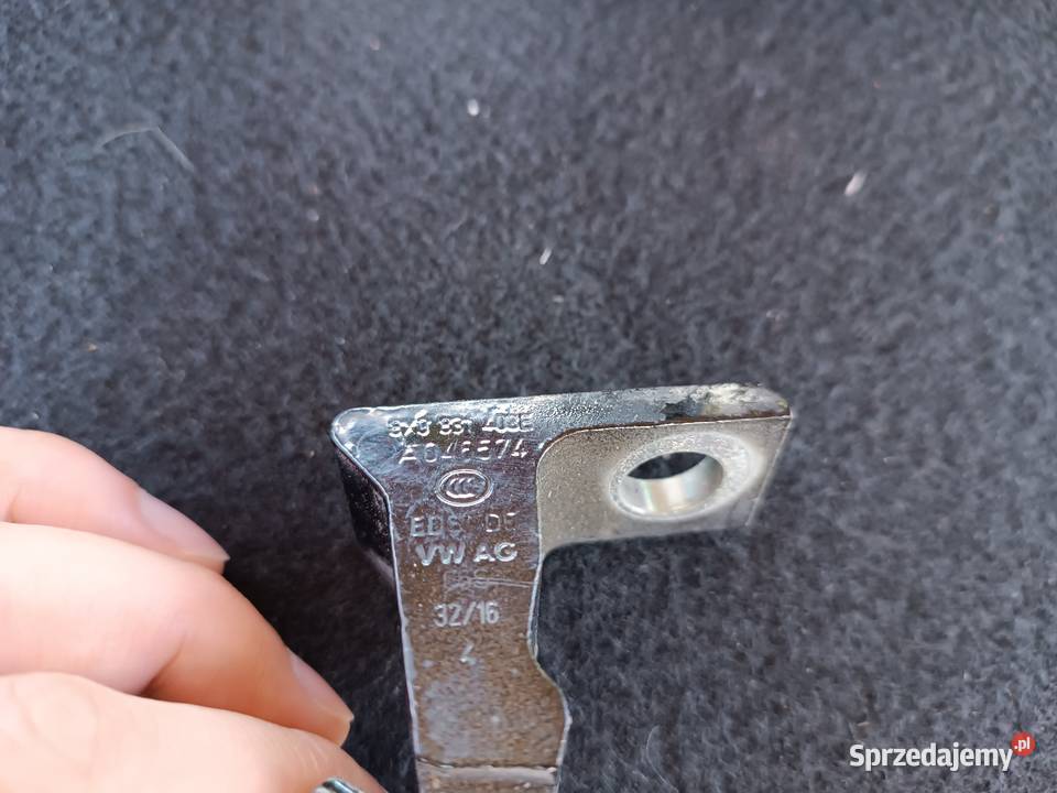 Zawias drzwi A3 8V lewy przód osobowe