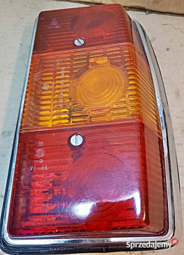 Lampa tylna zespolona prawa Warszawa Nysa wielkopolskie Ostrów Wielkopolski