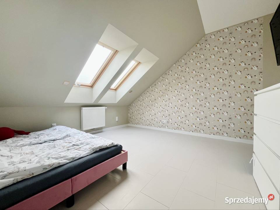 3 pokoje plus antresola winda garaż