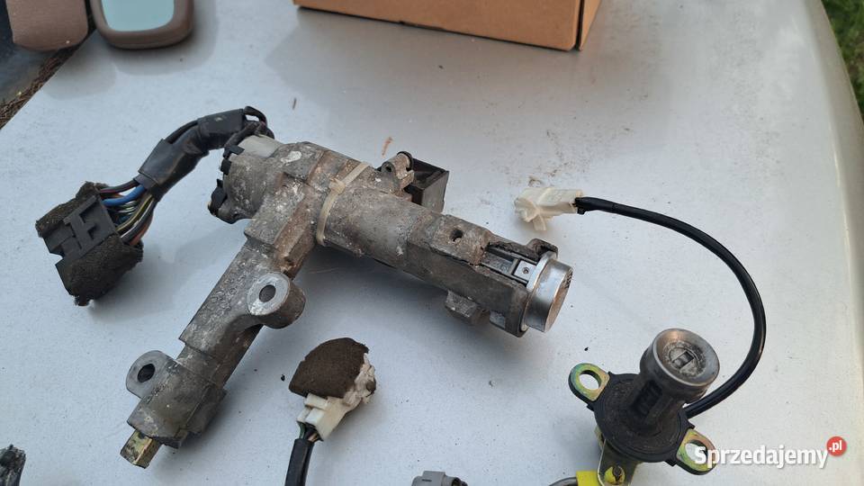 Stacyjka kluczyki wkładki KPL Lexus LS400 UCF10 Stacyjki i kluczyki Częstochowa