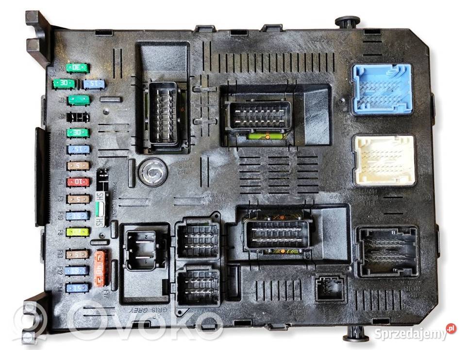 Peugeot 407 Citroen SKRZYNKA BEZPIECZNIKÓW MODUŁ