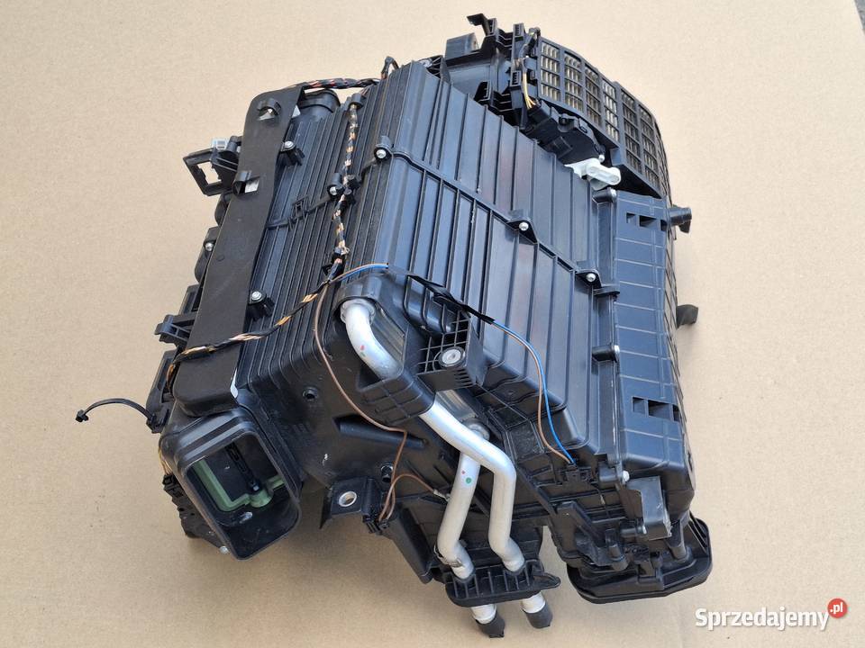 SCANIA R S NAGRZEWNICA OBUDOWA CHŁODNICZKA Bieleń