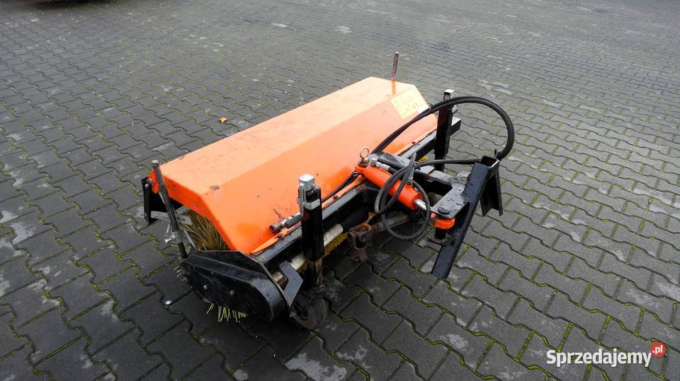 Zamiatarka KUBOTA KOVA LH1210 Baras Świnice Warckie