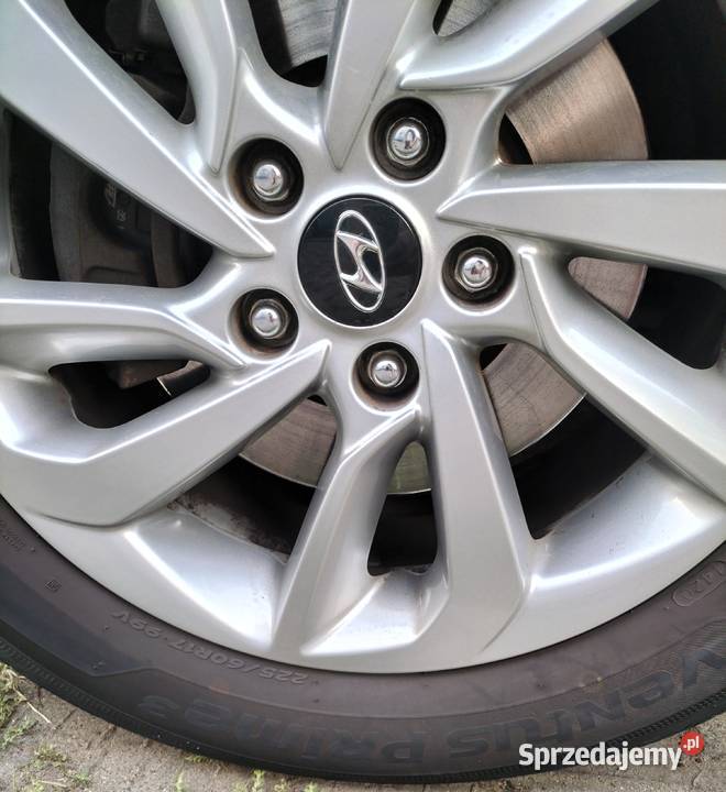 Opony letnie Hankook 21570 R 16 i 22560 R 17 Łódź