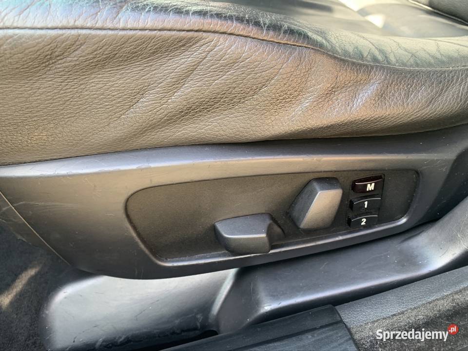 BMW e60 25 LPG r6 bixenon navi skóra szyberdach radio Zawiercie