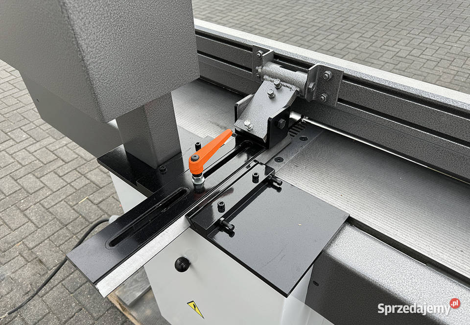 Wyrówniarka JAROMA typ DSVB40 pomorskie Sierakowska Huta