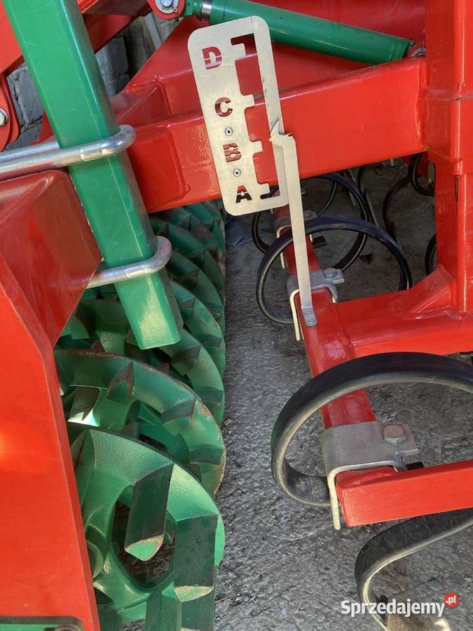 Agregat UPRAWOWOSIEWNY AGROMASZ Maszyny uprawowe Jarosław