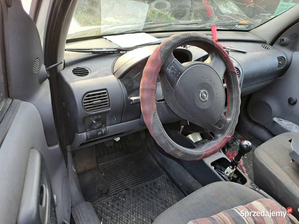 Sprzedam Opla Combo 16 benzyna 2003r 1600cm3