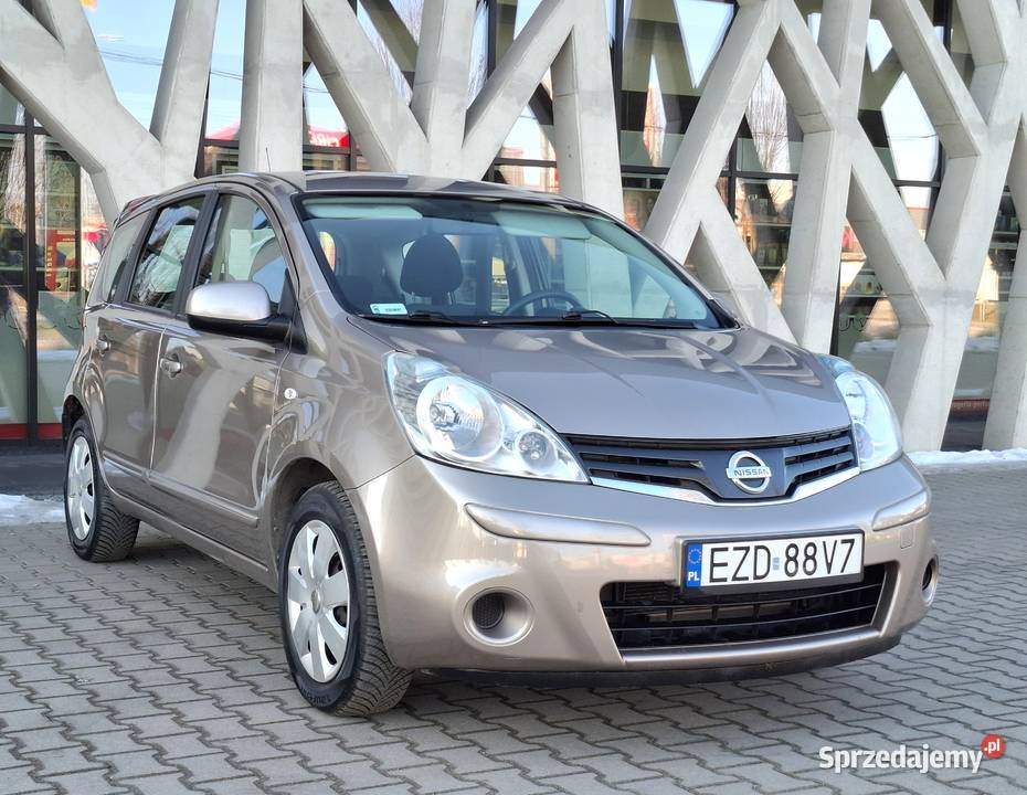 Nowe opony kamera cofania sprawna klima lakier metallic Zduńska Wola