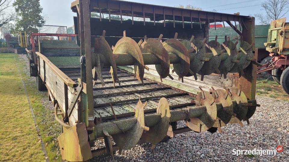 Rozrzutnik obornka Deutz-Fahr wielkopolskie Huta Szklana