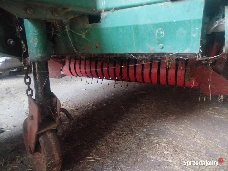 Przyczepa samozbierająca Strautmann