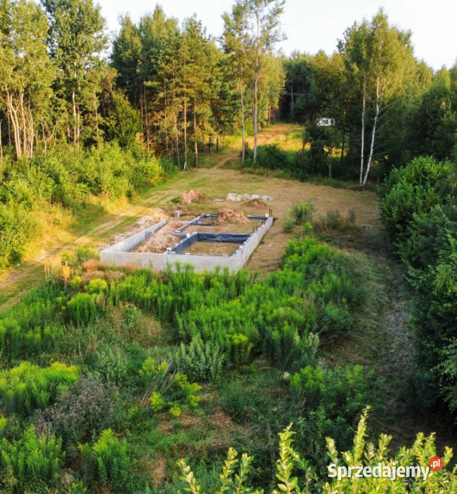 Piękna działka 1249m2 z rozpoczętą budową domu 1249m2 sprzedam