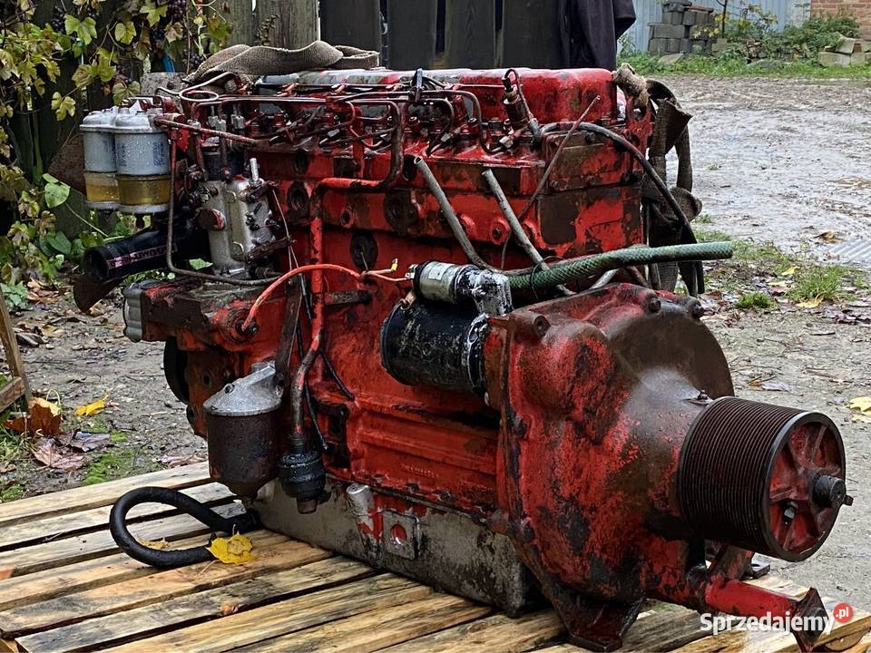 Silnik perkins 3 cylindrowy z massey ferguson Bychawa