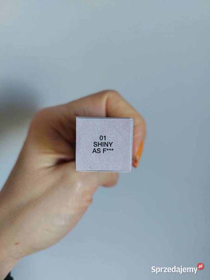 topper do ust 01 Shiny As F Bell Weronika Jaguś Makijaż Poznań