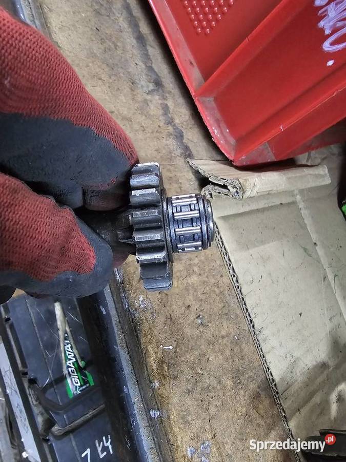 Kawasaki klf 300 2 x 4 wałek wstecznego pośredni
